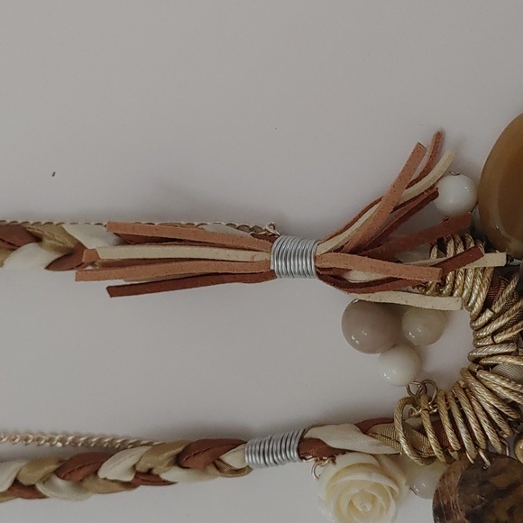 Vintage Look Necklace - Picture 3 of 5